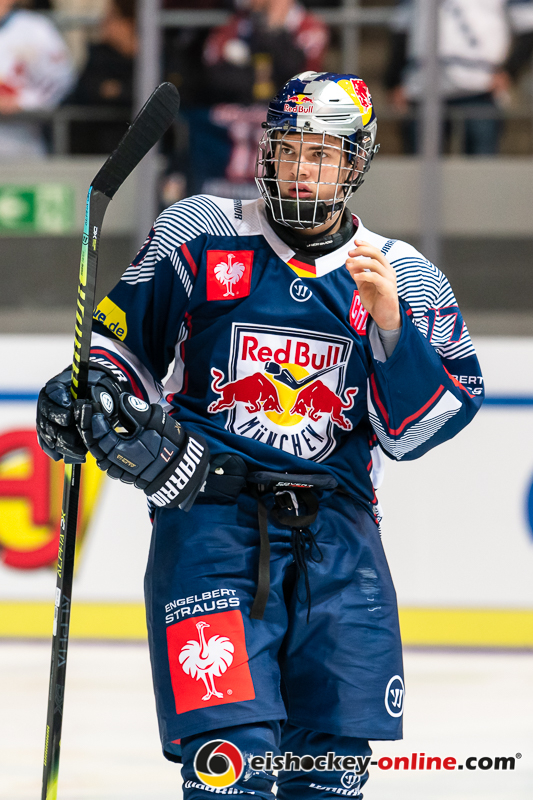 John Jason Peterka (EHC Red Bull Muenchen) im Gruppenspiel der Champions Hockey League zwischen dem EHC Red Bull München und Färjestad Karlstad (Schweden) am 08.10..2019.