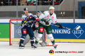 Blake Parlett (EHC Red Bull Muenchen) und Johan Ryno (Faerjestad BK Karlstad) vor dem Tor von Danny aus den Birken (Torwart, EHC Red Bull Muenchen) im Gruppenspiel der Champions Hockey League zwischen dem EHC Red Bull München und Färjestad Karlstad (Schweden) am 08.10..2019.