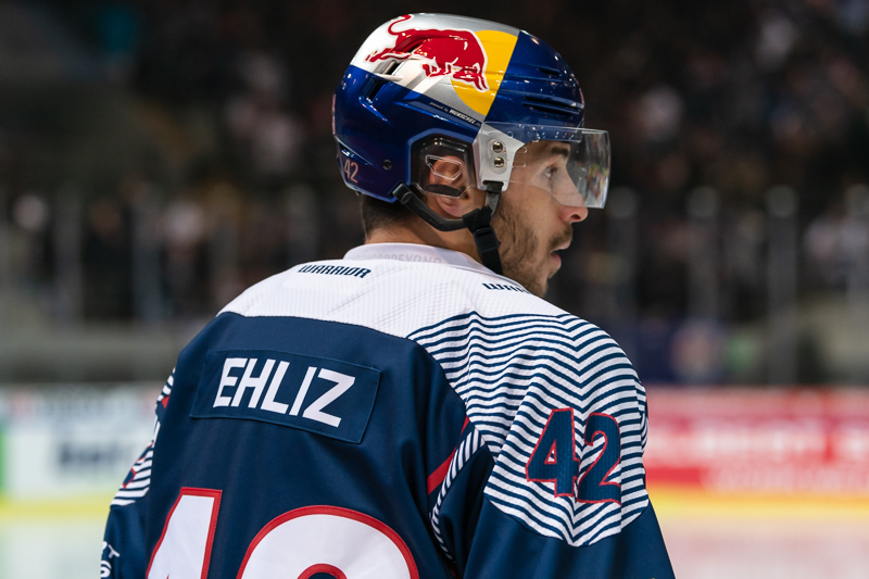 Yasin Ehliz (EHC Red Bull Muenchen) im Viertelfinal-Rückspiel der Champions Hockey League zwischen dem EHC Red Bull München und Djurgarden IF Stockholm (Schweden) am 10.12.2019.