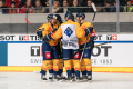 Die Schweden bejubeln das 0:1 im Viertelfinal-Rückspiel der Champions Hockey League zwischen dem EHC Red Bull München und Djurgarden IF Stockholm (Schweden) am 10.12.2019.