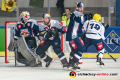 Danny aus den Birken (Torwart, EHC Red Bull Muenchen), Andrew Bodnarchuk (EHC Red Bull Muenchen) und Derek Roy (EHC Red Bull Muenchen) gegen Noele Trisconi (HC Ambri-Piotta) im Gruppenspiel der Champions Hockey League zwischen dem EHC Red Bull München und dem HC Ambri-Piotta (Schweiz) am 29.08.2019.