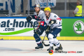 Andrew Bodnarchuk (EHC Red Bull Muenchen) und Noele Trisconi (HC Ambri-Piotta) im Gruppenspiel der Champions Hockey League zwischen dem EHC Red Bull München und dem HC Ambri-Piotta (Schweiz) am 29.08.2019.