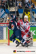 Andrei Gerashenko (Yunost Minsk) gegen Mads Christensen (EHC Red Bull Muenchen) im Achtelfinal-Rückspiel der Champions Hockey League zwischen dem EHC Red Bull München und Yunost Minsk (Weißrussland) am 20.11.2019.