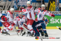 Keith Aulie (EHC Red Bull Muenchen) im Gewuehl vor dem Kasten von Igor Brikun (Torwart, Yunost Minsk) im Achtelfinal-Rückspiel der Champions Hockey League zwischen dem EHC Red Bull München und Yunost Minsk (Weißrussland) am 20.11.2019.