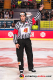Schiedsrichter Mark Hemelin im Halbfinal-Hinspiel der Champions Hockey League zwischen dem EHC Red Bull München und dem EC Red Bull Salzburg (Österreich) am 08.01.2019.