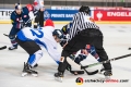 Maximilian Daubner (EHC Red Bull Muenchen)  und Sven Leuenberger (EV Zug) beim Bully im Achtelfinal-Hinspiel der Champions Hockey League zwischen dem EHC Red Bull München und dem EV Zug (Schweiz) am 06.11.2018.