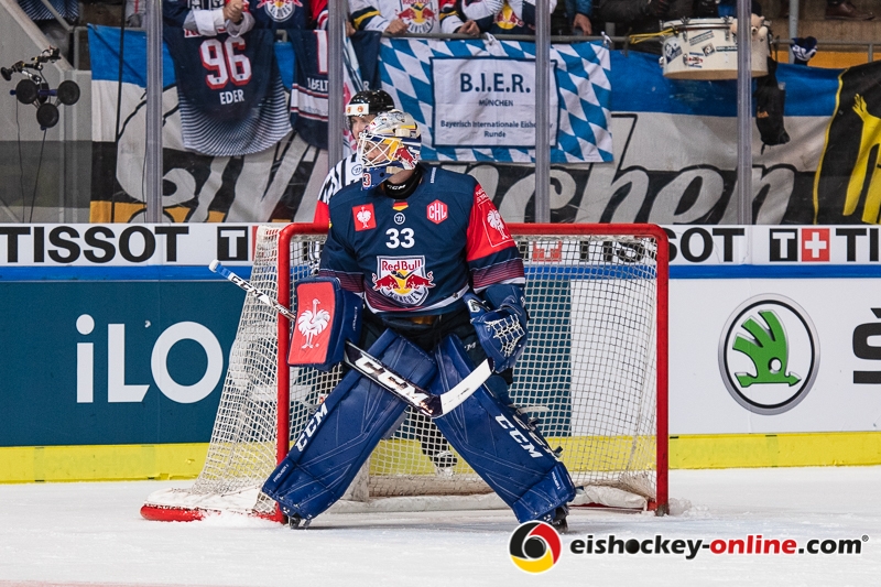 Danny aus den Birken (Torwart, EHC Red Bull Muenchen) im Viertelfinal-Hinspiel der Champions Hockey League zwischen dem EHC Red Bull München und den Malmö Redhawks (Schweden) am 04.12.2018.