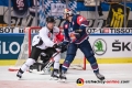 Axel Wemmenborn (Malmoe Redhawks) gegen Trevor Parkes (EHC Red Bull Muenchen) im Viertelfinal-Hinspiel der Champions Hockey League zwischen dem EHC Red Bull München und den Malmö Redhawks (Schweden) am 04.12.2018.