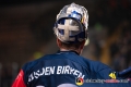 Danny aus den Birken (Torwart, EHC Red Bull Muenchen) während einer Werbeunterbrechung im Viertelfinal-Hinspiel der Champions Hockey League zwischen dem EHC Red Bull München und den Malmö Redhawks (Schweden) am 04.12.2018.