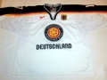 2002_Jochen_Hech_v.jpg