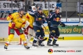 Alexandre Picard (Duesseldorfer EG) und Fredrik Pettersson Wentzel (Torwart, Duesseldorfer EG) verteidigen gegen Maximilian Kastner (EHC Red Bull Muenchen) und Jason Jaffray (EHC Red Bull Muenchen) in der Hauptrundenbegegnung der Deutschen Eishockey Liga zwischen dem EHC Red Bull München und der Düsseldorfer EG am 14.10.2018.