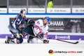 Jakob Mayenschein (EHC Red Bull Muenchen) und Mark Katic (Adler Mannheim) in der Hauptrundenbegegnung der Deutschen Eishockey Liga zwischen dem EHC Red Bull München und den Adler Mannheim am 09.12.2018.