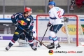 Maximilian Kastner (EHC Red Bull Muenchen) gegen Brendan Mikkelson (Adler Mannheim) vor dem Tor von Dennis Endras (Torwart, Adler Mannheim) in der Hauptrundenbegegnung der Deutschen Eishockey Liga zwischen dem EHC Red Bull München und den Adler Mannheim am 09.12.2018.