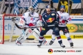 Dennis Endras (Torwart, Adler Mannheim) und Cody Lampl (Adler Mannheim) gegen Andreas Eder (EHC Red Bull Muenchen) in der Hauptrundenbegegnung der Deutschen Eishockey Liga zwischen dem EHC Red Bull München und den Adler Mannheim am 09.12.2018.