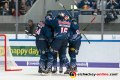 Bobby Sanguinetti (EHC Red Bull Muenchen), Patrick Hager (EHC Red Bull Muenchen) und Konrad Abeltshauser (EHC Red Bull Muenchen) bejubeln mit Philip Gogulla (EHC Red Bull Muenchen) dessen Treffer zum 3:1 in der Hauptrundenbegegnung der Deutschen Eishockey Liga zwischen dem EHC Red Bull München und den Eisbären Berlin am 22.09.2019.