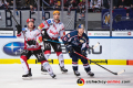 Mark Zengerle (Fischtown Pinguins Bremerhaven) und Will Weber (Fischtown Pinguins Bremerhaven) sowie Patrick Hager (EHC Red Bull Muenchen) in der Hauptrundenbegegnung der Deutschen Eishockey Liga zwischen dem EHC Red Bull München und den Fischtown Pinguins Bremerhaven am 03.03.2019.