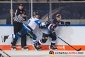 Yannic Seidenberg (EHC Red Bull Muenchen) verfolgt von Darin Olver (ERC Ingolstadt Panther) in der Hauptrundenbegegnung der Deutschen Eishockey Liga zwischen dem EHC Red Bull München und den Ingolstadt Panthern am 07.10.2018.