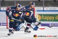 Maximilian Daubner (EHC Red Bull Muenchen) und Konrad Abeltshauser (EHC Red Bull Muenchen) in der Hauptrundenbegegnung der Deutschen Eishockey Liga zwischen dem EHC Red Bull München und den Krefeld Pinguinen am 28.11.2018.