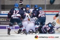 Knäuelbildung vor dem Tor von Dennis Endras (Torwart, Adler Mannheim) in der Hauptrundenbegegnung der Deutschen Eishockey Liga zwischen dem EHC Red Bull München und den Adler Mannheim am 21.12.2018.