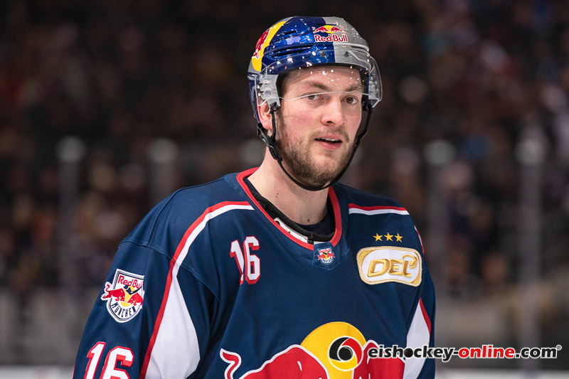 Konrad Abeltshauser (EHC Red Bull Muenchen) in der Hauptrundenbegegnung der Deutschen Eishockey Liga zwischen dem EHC Red Bull München und den Thomas Sabo ice Tigers am 02.01.2019.