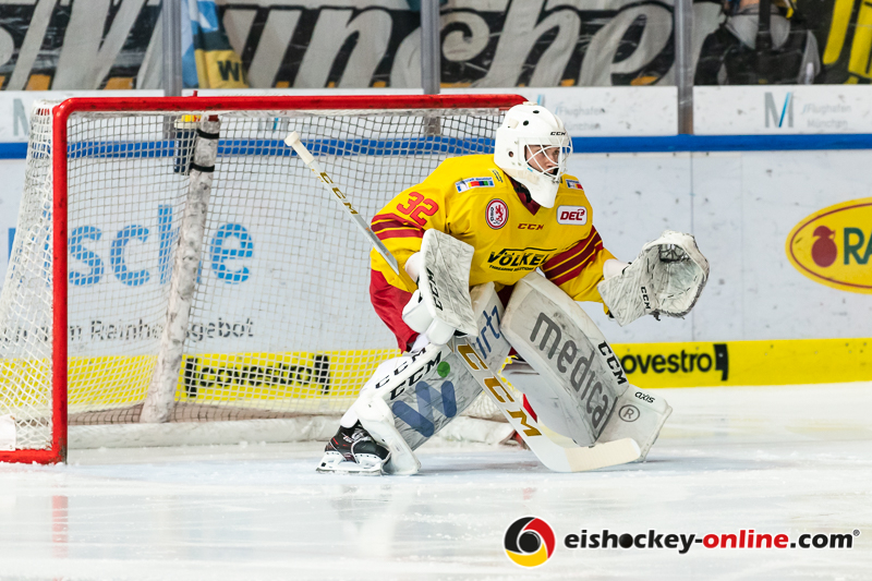 Hendrik Hane (Torwart, Duesseldorfer EG) in der Hauptrundenbegegnung der Deutschen Eishockey Liga zwischen dem EHC Red Bull München und der Düsseldorfer EG am 23.02.2020.