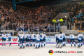 Die Ingolstädter lassen sich von ihren Fans feiern nach dem Sieg in der Hauptrundenbegegnung der Deutschen Eishockey Liga zwischen dem EHC Red Bull München und den Ingolstadt Panthern am 21.02.2020.
