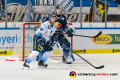 Maury Edwards (ERC Ingolstadt Panther) gegen Philip Gogulla (EHC Red Bull Muenchen) in der Hauptrundenbegegnung der Deutschen Eishockey Liga zwischen dem EHC Red Bull München und den Ingolstadt Panthern am 21.02.2020.