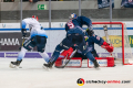 Wayne Simpson (ERC Ingolstadt Panther) bei seinem Ausgleichstreffer zum 2:2 gegen Danny aus den Birken (Torwart, EHC Red Bull Muenchen) und Keith Aulie (EHC Red Bull Muenchen) in der Hauptrundenbegegnung der Deutschen Eishockey Liga zwischen dem EHC Red Bull München und den Ingolstadt Panthern am 21.02.2020.