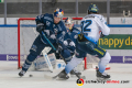 Patrick Hager (EHC Red Bull Muenchen) verteidgt gegen Mirko Hoefflin (ERC Ingolstadt Panther) in der Hauptrundenbegegnung der Deutschen Eishockey Liga zwischen dem EHC Red Bull München und dem ERC Ingolstadt am 26.12.2019.
