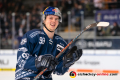 Gute Laune bei Bastian Eckl (EHC Red Bull Muenchen) nach der Hauptrundenbegegnung der Deutschen Eishockey Liga zwischen dem EHC Red Bull München und dem ERC Ingolstadt am 26.12.2019.