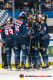 Maximilian Kastner (EHC Red Bull Muenchen), Konrad Abeltshauser (EHC Red Bull Muenchen), Frank Mauer (EHC Red Bull Muenchen) und Blake Parlett (EHC Red Bull Muenchen) bejubeln mit Justin Shugg (EHC Red Bull Muenchen) dessen Treffer zum 2:1 im Spiel Red Bull Muenchen gegen die Iserlohn Roosters am 19.01.2020.