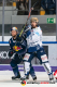 Zweikampf zwischen Andrew Bodnarchuk (EHC Red Bull Muenchen) und Mike Halmo (Iserlohn Roosters) im Spiel Red Bull Muenchen gegen die Iserlohn Roosters am 19.01.2020.