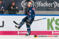 Chris Bourque (EHC Red Bull Muenchen) bejubelt seinen Treffer zum 1:1-Ausgleich in der Hauptrundenbegegnung der Deutschen Eishockey Liga zwischen dem EHC Red Bull München und den Kölner Haien am 10.01.2020.