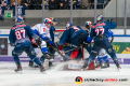 Betrieb vor dem Tor von Danny aus den Birken (Torwart, EHC Red Bull Muenchen) in der Hauptrundenbegegnung der Deutschen Eishockey Liga zwischen dem EHC Red Bull München und den Schwenninger Wild Wings am 01.03.2020.