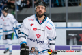 Felix Schuetz (Straubing Tigers) nach der Hauptrundenbegegnung der Deutschen Eishockey Liga zwischen dem EHC Red Bull München und den Straubing Tigers am 06.03.2020.