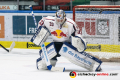 Danny aus den Birken (Torwart, EHC Red Bull Muenchen) in Erwartung eines Penltyschusses in der 2. Halbfinalbegegnung in den Playoffs der Deutschen Eishockey Liga zwischen den Augsburger Panthern und dem EHC Red Bull München am 05.04.2019.