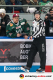 Backup Markus Keller (Torwart, Augsburger Panther) und Linesman Kilian Hinterdobler warten die Entscheidung des Videobeweises ab in der 4. DEL-Halbfinalbegegnung der Augsburger Panther mit dem EHC Red Bull Muenchen.Foto: Heike Feiner/Eibner Pressefoto