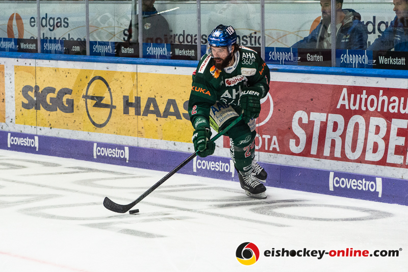 Brady Lamb (Augsburger Panther) in der 6. DEL-Halbfinalbegegnung der Augsburger Panther mit dem EHC Red Bull Muenchen.Foto: Heike Feiner/Eibner Pressefoto