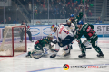 Olivier Roy (Torwart, Augsburger Panther) und Steffen Toelzer (Augsburger Panther) verteidigen gegen Keith Aulie (EHC Red Bull Muenchen) in der 6. DEL-Halbfinalbegegnung der Augsburger Panther mit dem EHC Red Bull Muenchen.Foto: Heike Feiner/Eibner Pressefoto