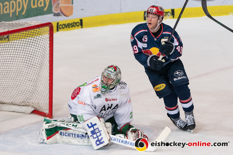 Olivier Roy (Torwart, Augsburger Panther) und Mark Voakes (EHC Red Bull Muenchen) in der 7. Halbfinalbegegnung in den Playoffs der Deutschen Eishockey Liga zwischen dem EHC Red Bull München und den Augsburger Panthern am 16.04.2019.