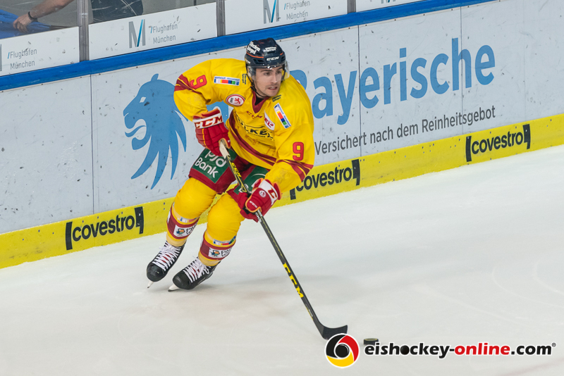 Maximilian Kammerer (Duesseldorfer EG) in der Hauptrundenbegegnung der Deutschen Eishockey Liga zwischen dem EHC Red Bull München und der Duesseldorfer EG am 15.09.2019.