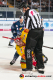 Alexander Barta (Duesseldorfer EG) beim Bully mit Linesman Gabriel Gaube in der Hauptrundenbegegnung der Deutschen Eishockey Liga zwischen dem EHC Red Bull München und der Duesseldorfer EG am 15.09.2019.