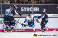 David Elsner (ERC Ingolstadt Panther) und Patrick Cannone (ERC Ingolstadt Panther) im Kampf um den Puck mit Konrad Abeltshauser (EHC Red Bull Muenchen) und Patrick Hager (EHC Red Bull Muenchen) in der Hauptrundenbegegnung der Deutschen Eishockey Liga zwischen dem EHC Red Bull München und den Ingolstadt Panthern am 24.02.2019.