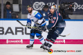 Jerry DAmigo (ERC Ingolstadt Panther) und Matt Stajan (EHC Red Bull Muenchen) in der Hauptrundenbegegnung der Deutschen Eishockey Liga zwischen dem EHC Red Bull München und den Ingolstadt Panthern am 24.02.2019.