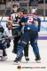 Linesman Jakub Klima und Andrew Bodnarchuk (EHC Red Bull Muenchen) in der Hauptrundenbegegnung der Deutschen Eishockey Liga zwischen dem EHC Red Bull München und den Iserlohn Roosters am 13.10.2019.