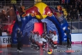 Michael Wolf (EHC Red Bull Muenchen) beim Einlauf zur Hauptrundenbegegnung der Deutschen Eishockey Liga zwischen dem EHC Red Bull München und den Kölner Haien am 30.09.2018.