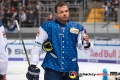 Derek Joslin (EHC Red Bull Muenchen) im Wiesnoutfit vor der Hauptrundenbegegnung der Deutschen Eishockey Liga zwischen dem EHC Red Bull München und den Krefeld Pinguinen am 28.09.2018.