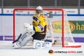 Dimitri Paetzold (Torwart, Krefeld Pinguine) in der Hauptrundenbegegnung der Deutschen Eishockey Liga zwischen dem EHC Red Bull München und den Krefeld Pinguinen am 28.09.2018.