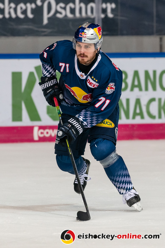 Chris Bourque (EHC Red Bull Muenchen) in der Hauptrundenbegegnung der Deutschen Eishockey Liga zwischen dem EHC Red Bull München und den Krefeld Pinguinen am 30.12.2019.