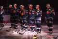 Die Münchner vor dem Spielbeginnin der Hauptrundenbegegnung der Deutschen Eishockey Liga zwischen dem EHC Red Bull München und den Thomas Sabo Ice Tigers am 15.02.2019.